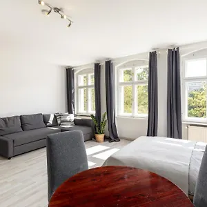 Apartamento Am Fernsehturm Berlín